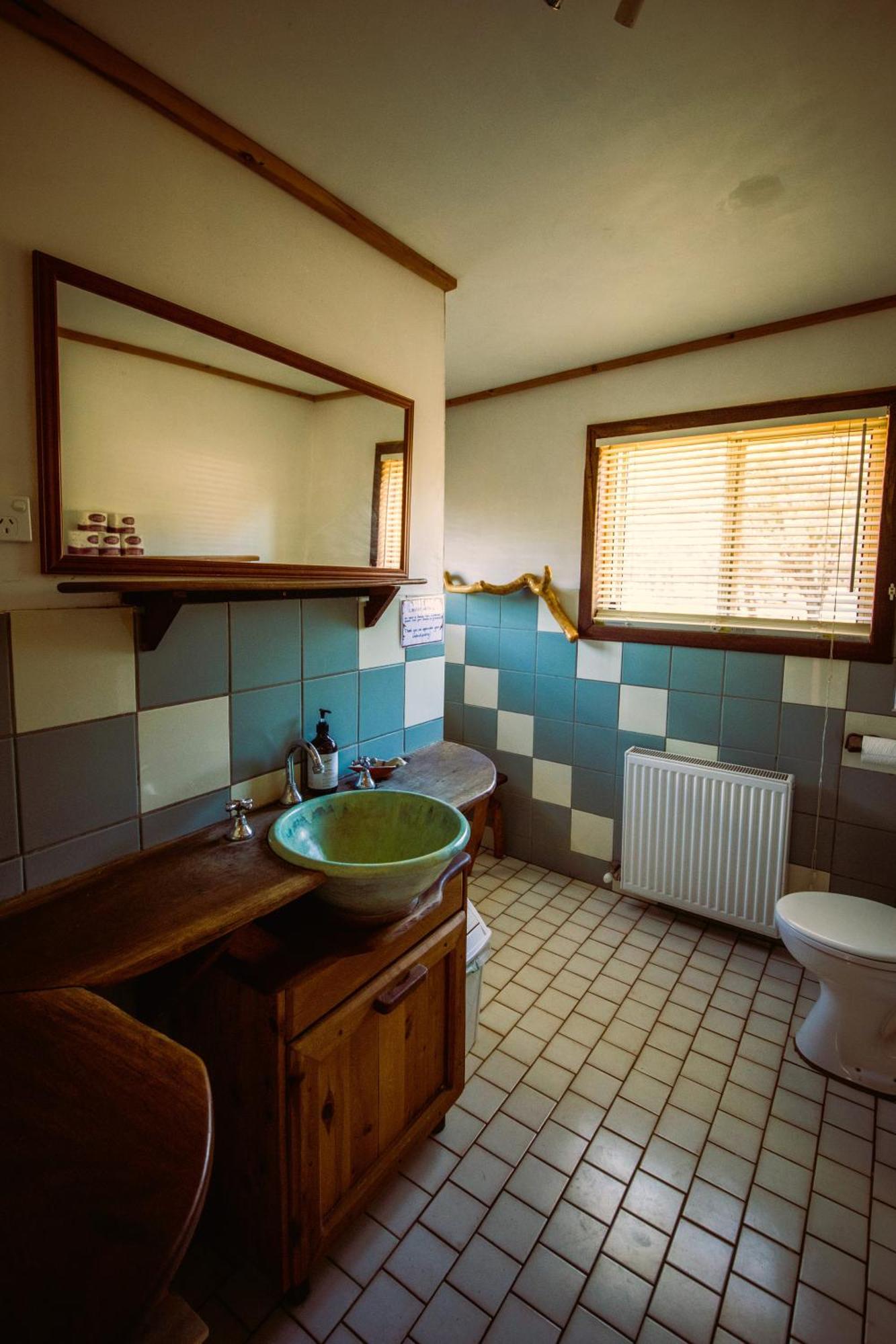 Pilliga Pottery Creative Farm stay