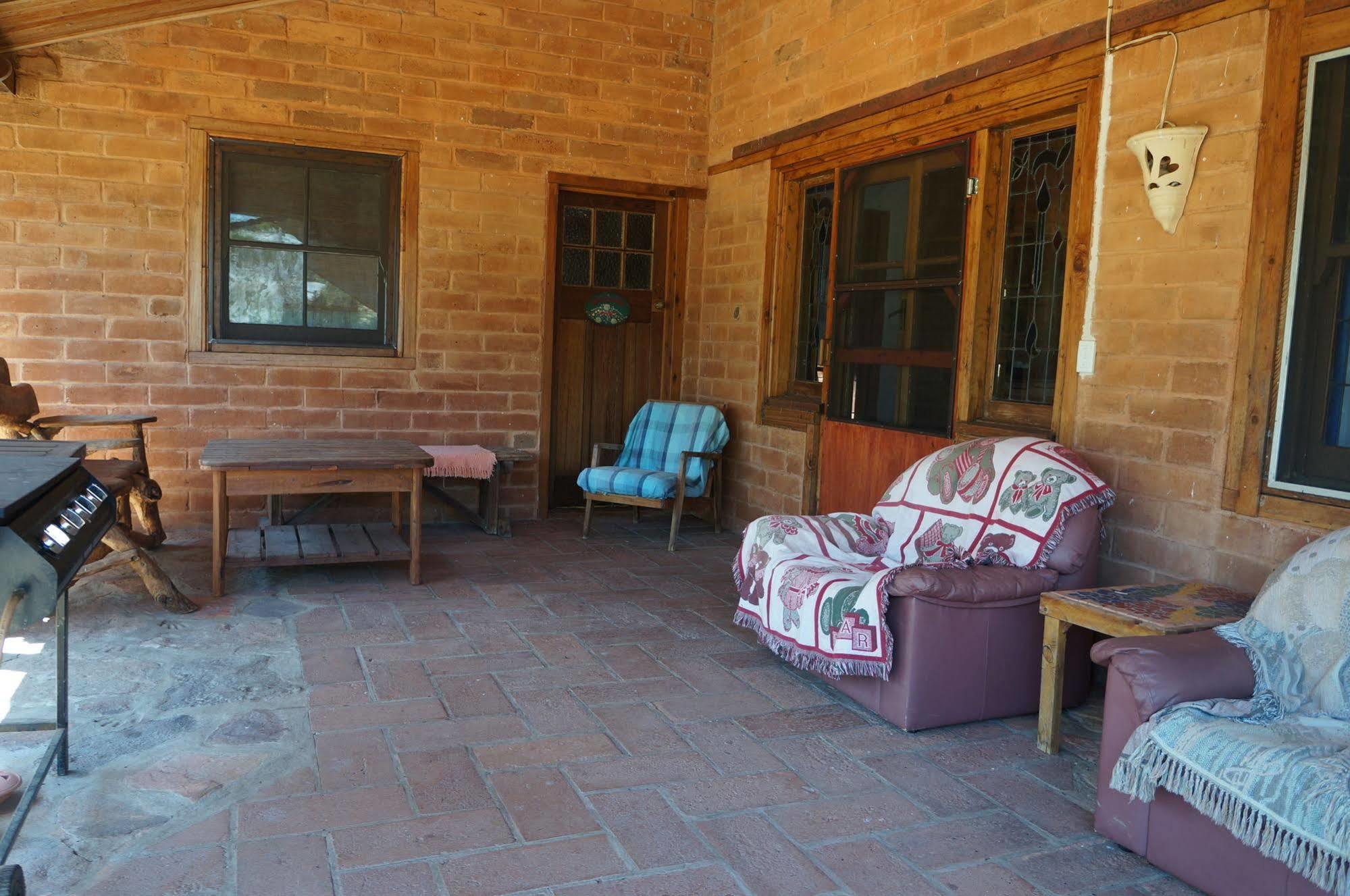 Pilliga Pottery Creative Farm stay *